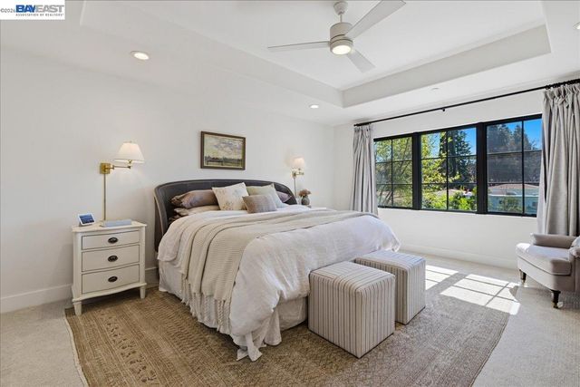 3550 Vine St, Pleasanton, CA 94566
