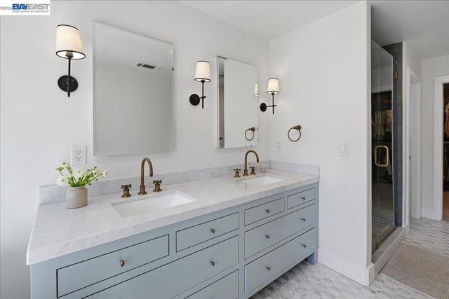 3550 Vine St, Pleasanton, CA 94566