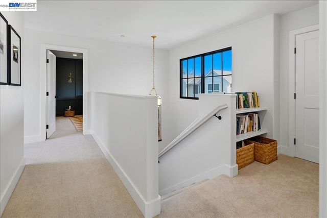 3550 Vine St, Pleasanton, CA 94566