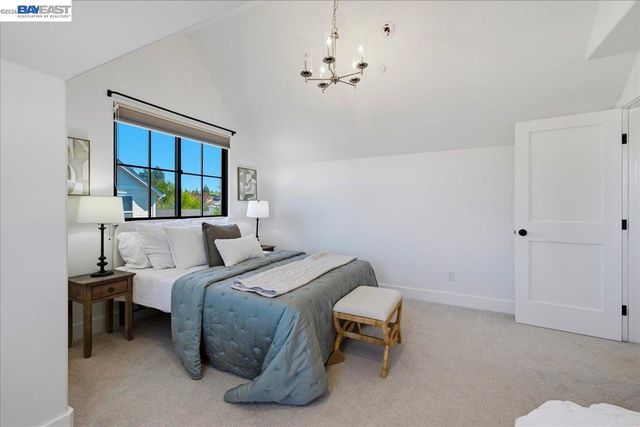 3550 Vine St, Pleasanton, CA 94566