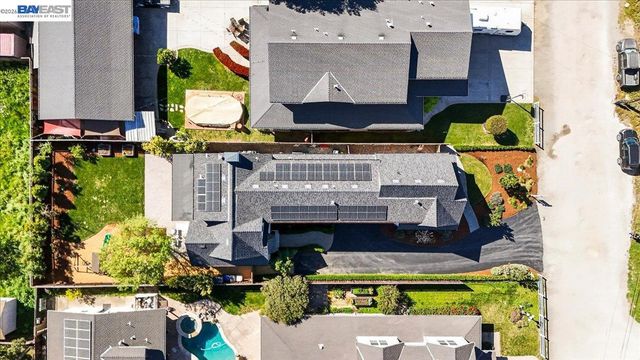 3550 Vine St, Pleasanton, CA 94566
