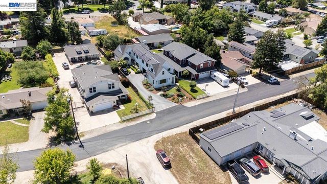 3550 Vine St, Pleasanton, CA 94566