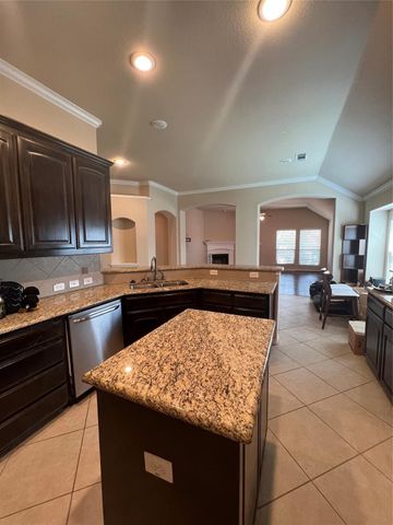 2609 Twinflower Drive, Fort Worth, TX 76244