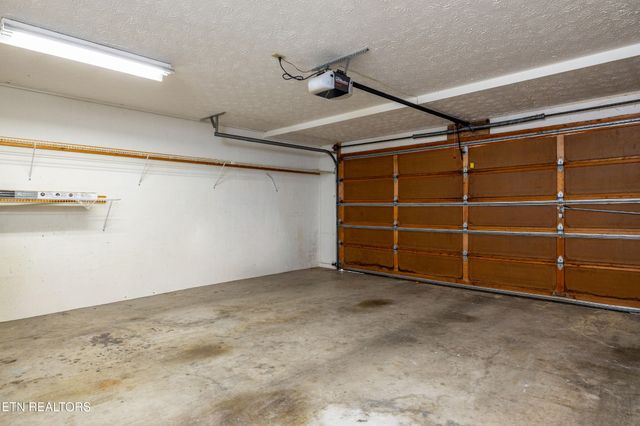 905 Glennshire Drive, Knoxville, TN 37923