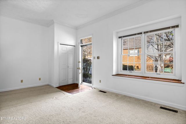 905 Glennshire Drive, Knoxville, TN 37923