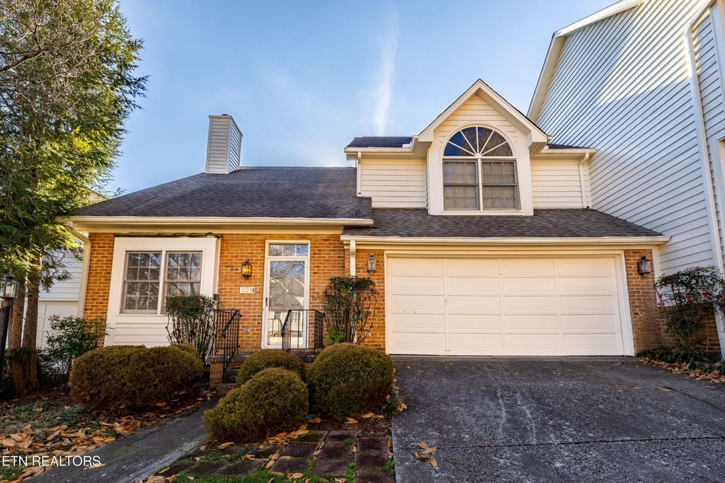 905 Glennshire Drive, Knoxville, TN 37923