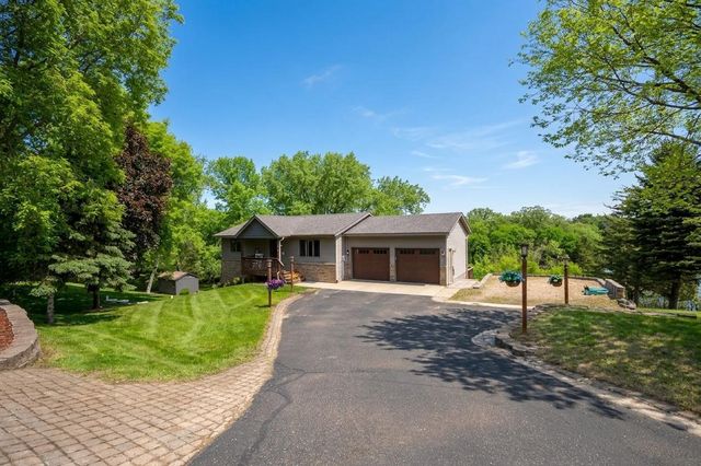 19643 71st Street NE, New London, MN 56273