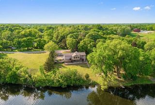 19643 71st Street NE, New London, MN 56273