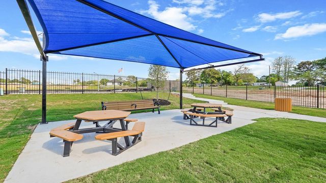 13071 Sorrento Bay Drive, Willis, TX 77318