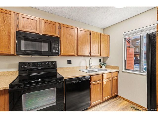 451 Wright St 13, Lakewood, CO 80228