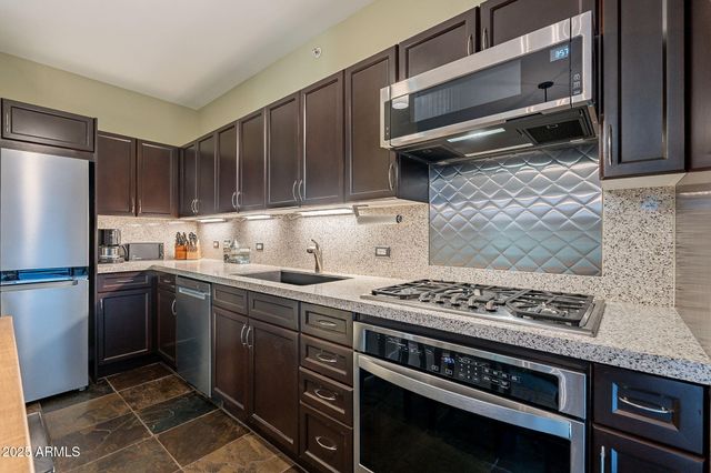 4808 N 24TH Street 305, Phoenix, AZ 85016