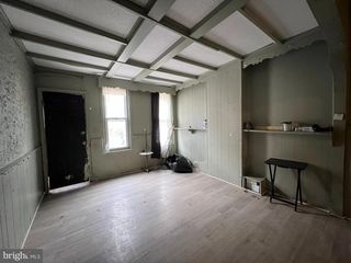 2074 E CLEMENTINE STREET, Philadelphia, PA 19134