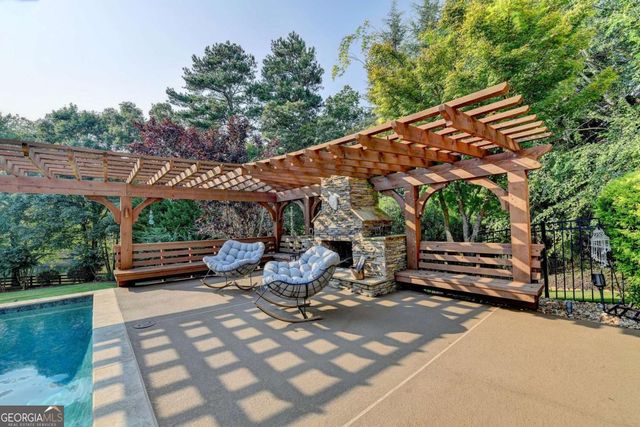 2850 Roanoke Road, Cumming, GA 30041