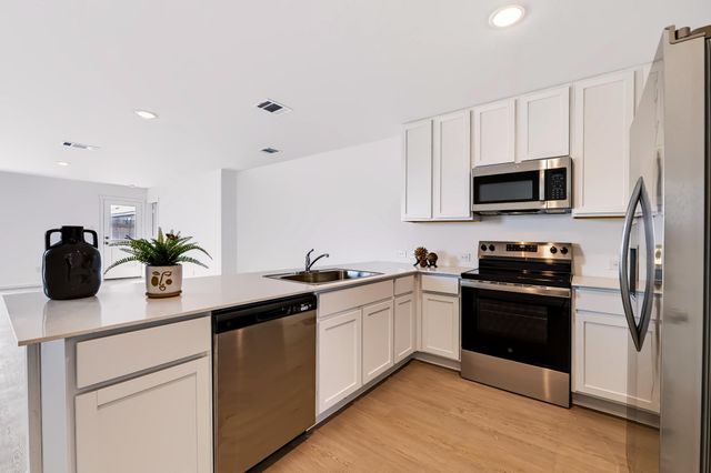 245 Pastar FLS, Seguin, TX 78155