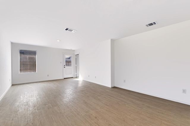 245 Pastar FLS, Seguin, TX 78155