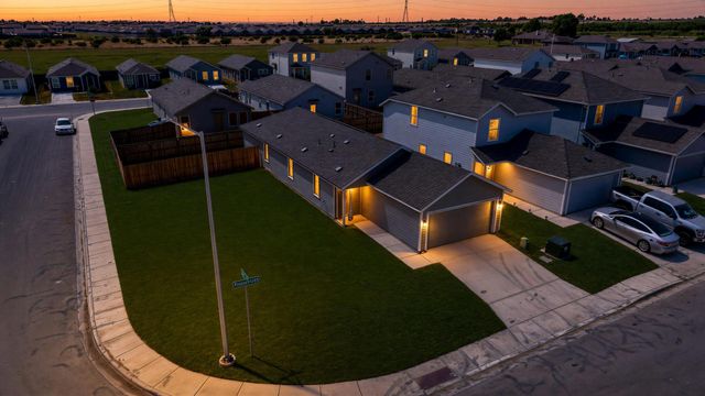 245 Pastar FLS, Seguin, TX 78155