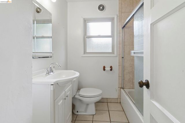 1529 Ada St, Berkeley, CA 94703