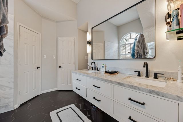 1725 Sheffield Drive, Garland, TX 75040