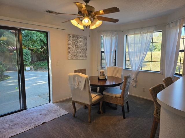 1256 Saddle Ct, Auburn, CA 95603