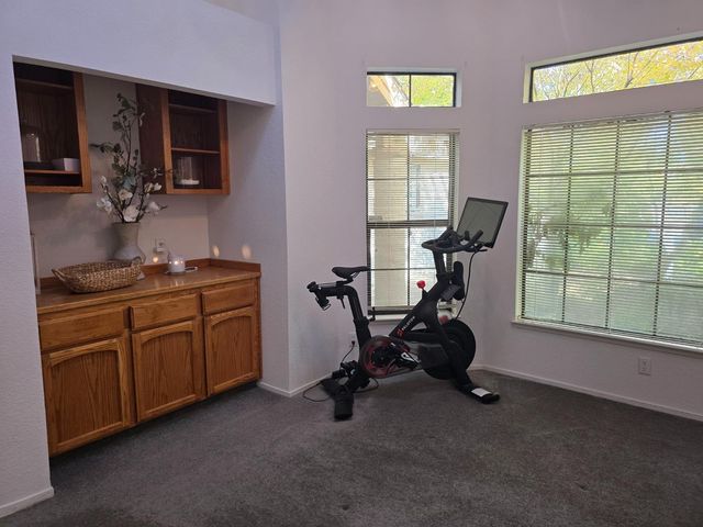 1256 Saddle Ct, Auburn, CA 95603