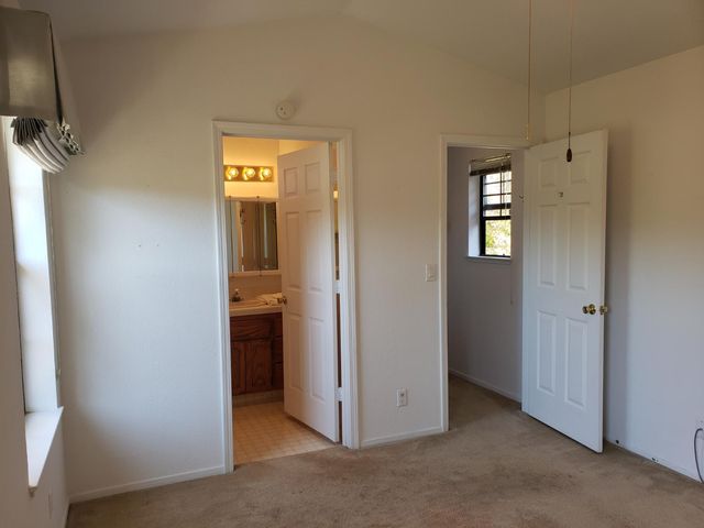 1256 Saddle Ct, Auburn, CA 95603