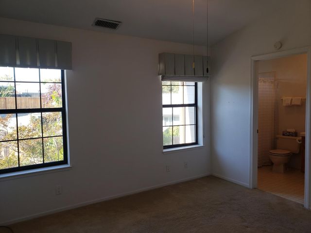1256 Saddle Ct, Auburn, CA 95603