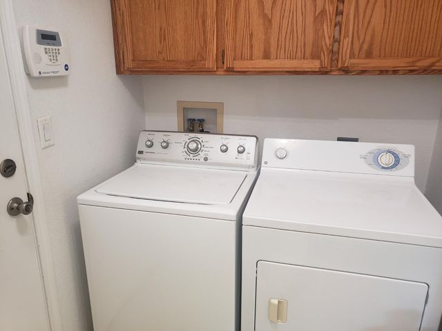 1256 Saddle Ct, Auburn, CA 95603