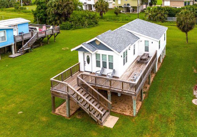 4115 Surf Drive, Galveston, TX 77554
