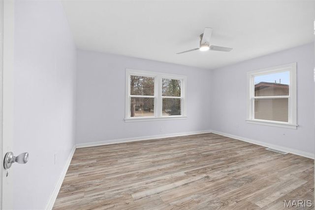 915 N 17th Street, Belleville, IL 62226