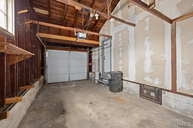 915 N 17th Street, Belleville, IL 62226