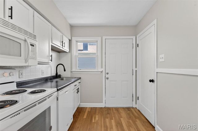 10655 St Stephen Lane, St Ann, MO 63074