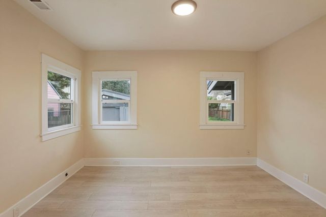 721 N Edison St, Stockton, CA 95203