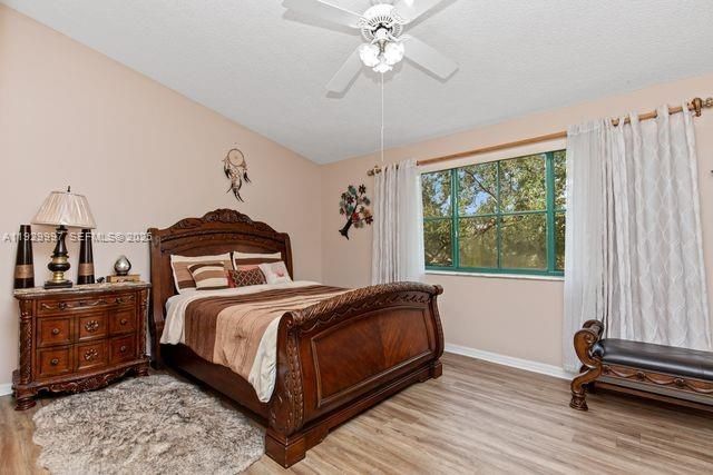 12691 NW 14th Pl, Sunrise, FL 33323