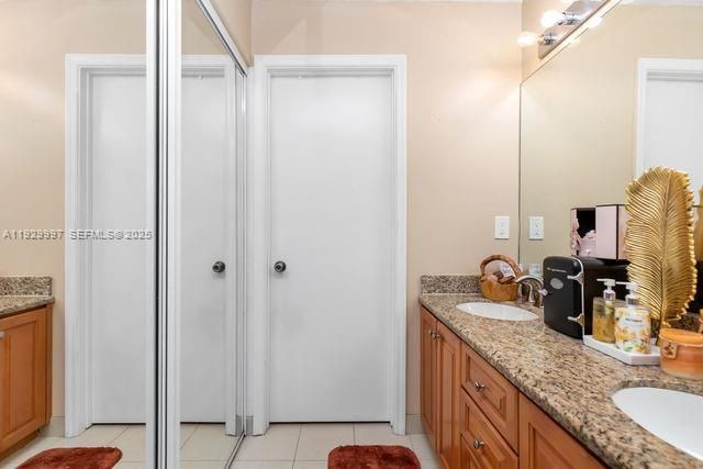 12691 NW 14th Pl, Sunrise, FL 33323