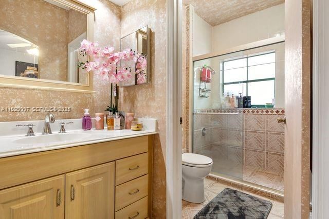 12691 NW 14th Pl, Sunrise, FL 33323