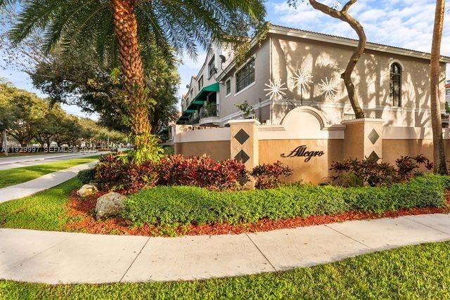 12691 NW 14th Pl, Sunrise, FL 33323