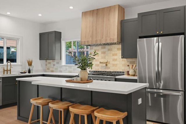 876 San Felipe Avenue, San Bruno, CA 94066