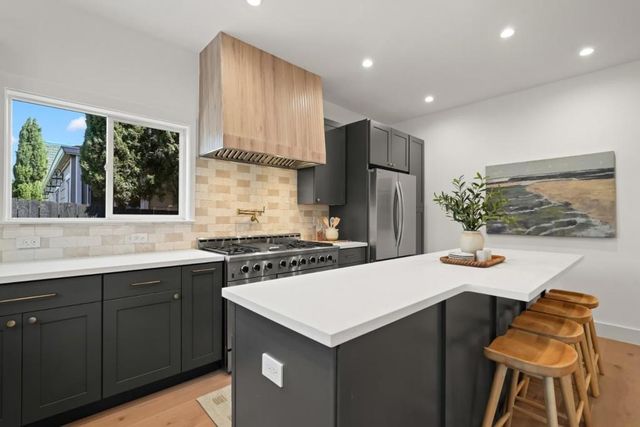 876 San Felipe Avenue, San Bruno, CA 94066