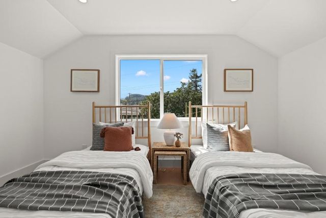 876 San Felipe Avenue, San Bruno, CA 94066