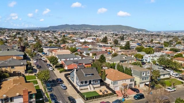 876 San Felipe Avenue, San Bruno, CA 94066