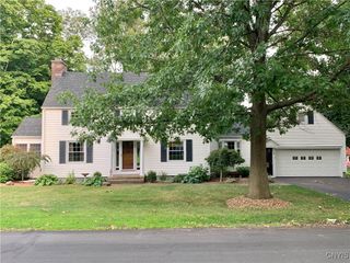 11 Bedford Drive, Whitestown, NY 13492