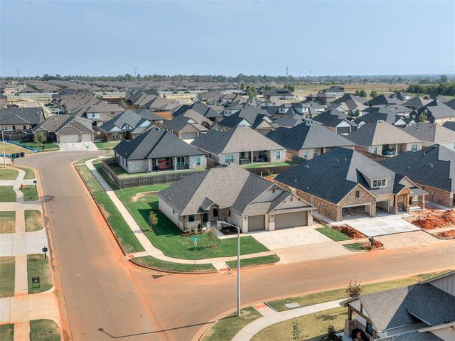 11725 SW 48th Street, Mustang, OK 73064