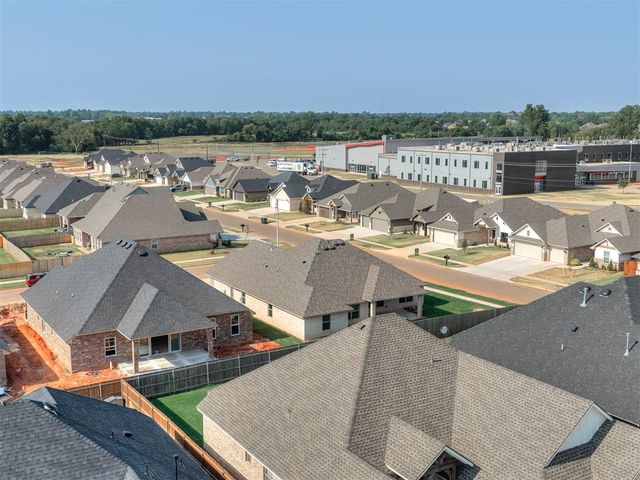 11725 SW 48th Street, Mustang, OK 73064