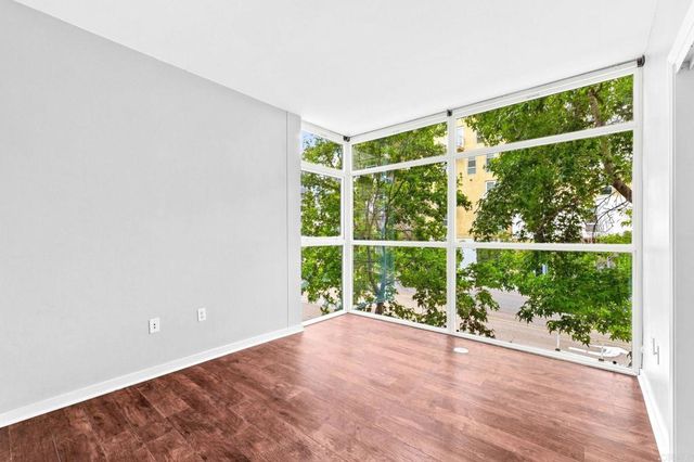 550 15th St 204, San Diego, CA 92101