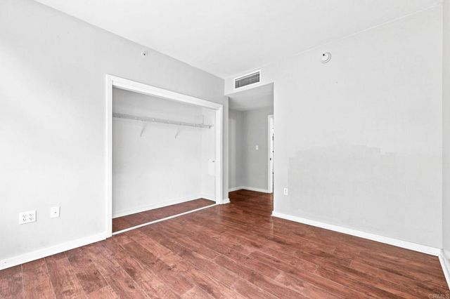 550 15th St 204, San Diego, CA 92101