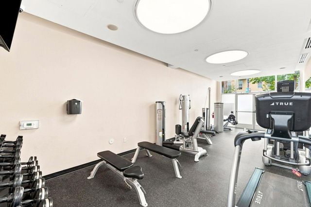 550 15th St 204, San Diego, CA 92101