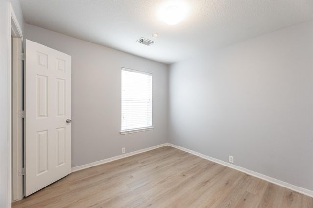 16522 Grenada Falls Drive, Houston, TX 77095