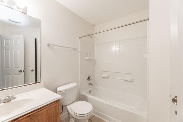 16522 Grenada Falls Drive, Houston, TX 77095