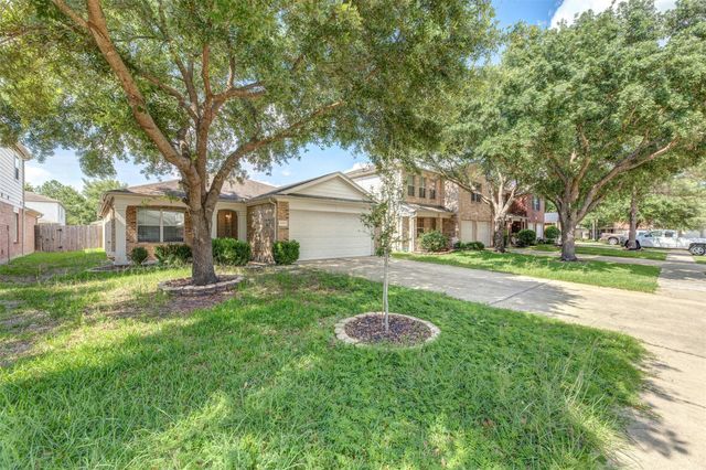 16522 Grenada Falls Drive, Houston, TX 77095