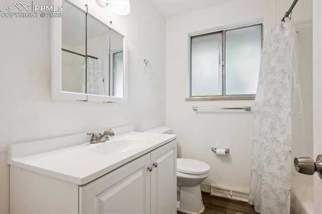 1592 S Everett Street, Lakewood, CO 80232